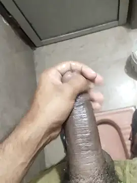 Snapshot of 8inchhere chatting on 8, 2, 2026 8inchhere online show from 8, 2, 2026