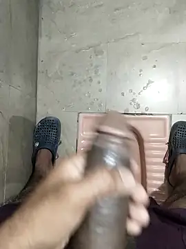 Snapshot of 8inchhere chatting on 14, 2, 2026 8inchhere online show from 14, 2, 2026