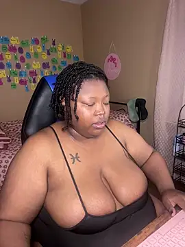 Snapshot of Chocolatebunnyxx96 chatting on 2, 7, 2026 Chocolatebunnyxx96 online show from 2, 7, 2026
