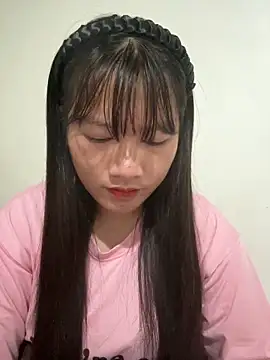 Snapshot of Suni-ii chatting on 13, 3, 2026 Suni-ii online show from 13, 3, 2026