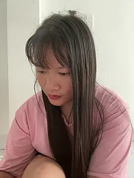 Snapshot of Suni-ii chatting on 11, 4, 2026 Suni-ii online show from 11, 4, 2026