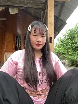 Snapshot of Suni-ii chatting on 13, 4, 2026 Suni-ii online show from 13, 4, 2026