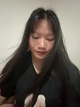 Snapshot of Suni-ii chatting on 13, 4, 2026 Suni-ii online show from 13, 4, 2026