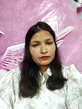 Snapshot of Priyaa_1433 chatting on 13, 7, 2026 Priyaa 1433 online show from 13, 7, 2026