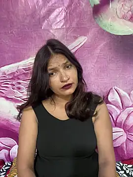 Snapshot of Priyaa_1433 chatting on 2, 8, 2026 Priyaa 1433 online show from 2, 8, 2026