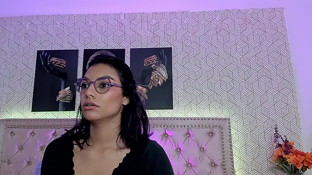 MeganRosseX online show from 3, 3, 2026