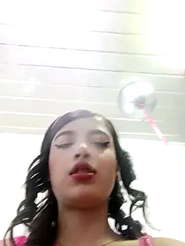 Snapshot of honeyluxe_ chatting on 10, 2, 2026 honeyluxe online show from 10, 2, 2026