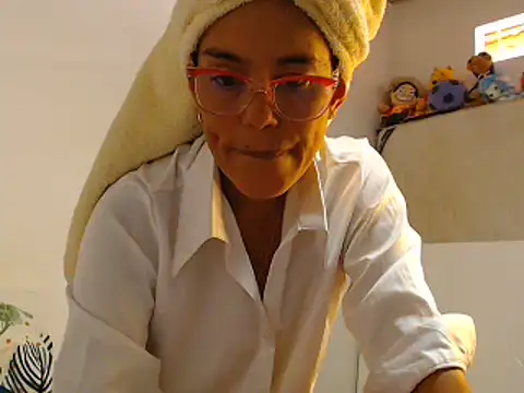 Elizabeth manzon online show from 16, 7, 2026