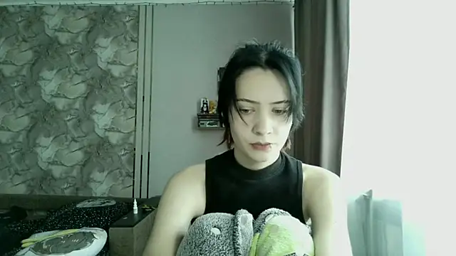 LxayBloom online show from 4, 2, 2026