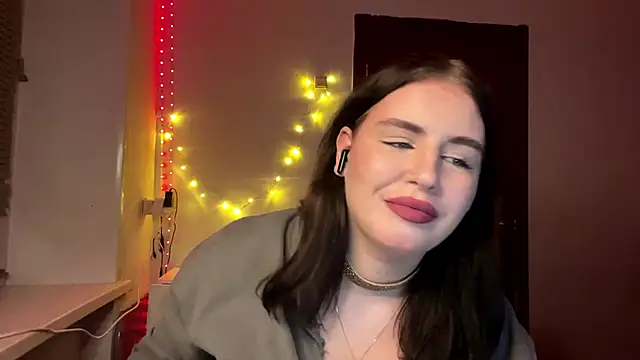 Snapshot of FerniQuam chatting on 5, 1, 2026 FerniQuam online show from 5, 1, 2026