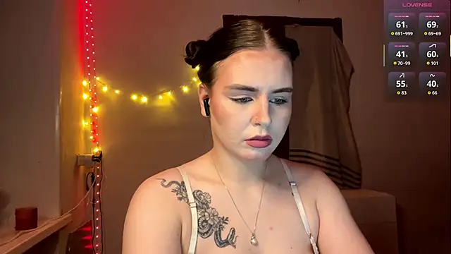 Snapshot of FerniQuam chatting on 14, 1, 2026 FerniQuam online show from 14, 1, 2026