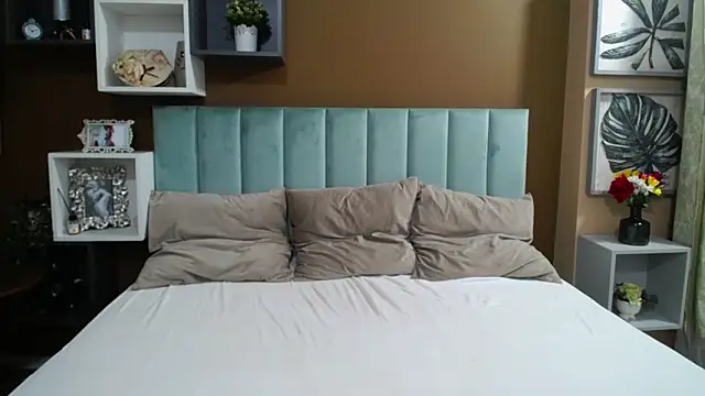 DarcyeJane online show from 11, 2, 2026