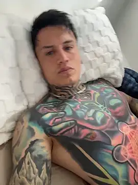 Chrissblack online show from 4, 2, 2026