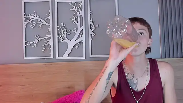 Genesis And Jack  online show from 16, 1, 2026