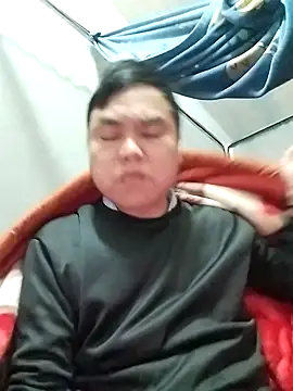 zuzu0099 online show from 8, 1, 2026