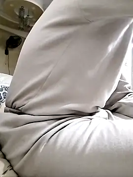 Snapshot of MonetaryContest chatting on 4, 2, 2026 MonetaryContest online show from 4, 2, 2026