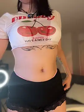 HinaSweet online show from 9, 4, 2026