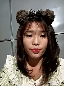 Snapshot of Happy_sweet1 chatting on 11, 1, 2026 Happy sweet1 online show from 11, 1, 2026