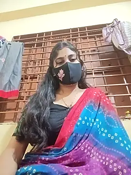 queenneha69 online show from 13, 5, 2026
