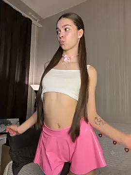 SkylineBliss online show from 3, 3, 2026