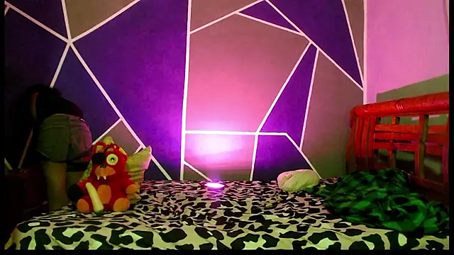 Little Darkness Dancer online show from 17, 1, 2026