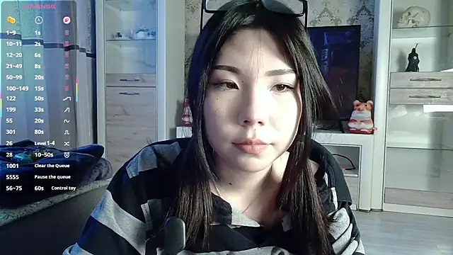 AprilOnilll online show from 19, 2, 2026