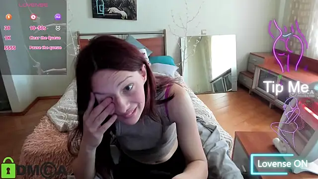 Snapshot of Lily_Viola chatting on 1, 5, 2026 Lily Viola online show from 1, 5, 2026