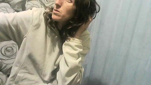  wolfxsnowy  online show from 14, 5, 2026