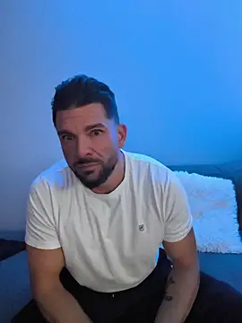 Angelo 33 online show from 3, 2, 2026