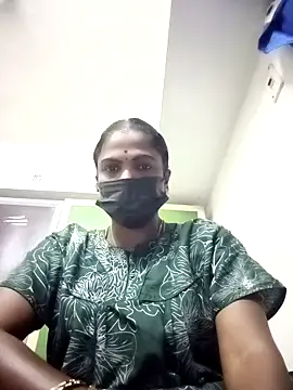 Snapshot of Tamil_Maha69 chatting on 6, 4, 2026 Tamil Maha69 online show from 6, 4, 2026