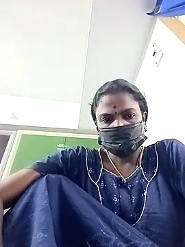 Snapshot of Tamil_Maha69 chatting on 11, 4, 2026 Tamil Maha69 online show from 11, 4, 2026