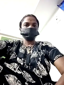 Snapshot of Tamil_Maha69 chatting on 13, 4, 2026 Tamil Maha69 online show from 13, 4, 2026