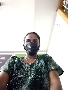 Snapshot of Tamil_Maha69 chatting on 15, 4, 2026 Tamil Maha69 online show from 15, 4, 2026