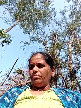 Manvi hote online show from 5, 2, 2026