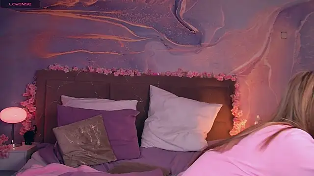 ScarletMarney online show from 1, 3, 2026