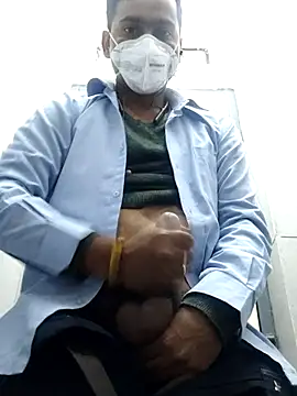 your hot dady online show from 5, 1, 2026