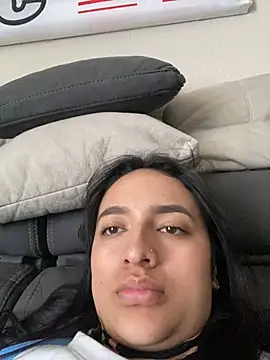 honey kendalll online show from 28, 2, 2026