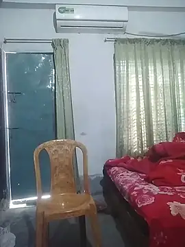 momo loves online show from 14, 2, 2026