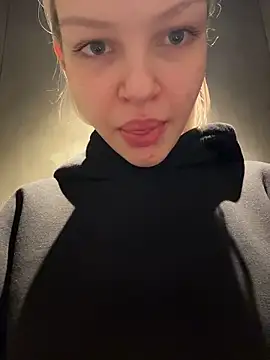 AshleyMur online show from 28, 2, 2026