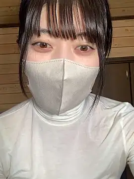 minami room online show from 4, 2, 2026