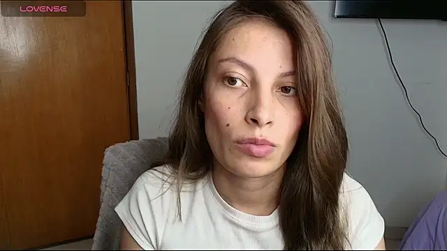 Snapshot of Sweet_moon_v_ chatting on 11, 5, 2026 Sweet moon v online show from 11, 5, 2026