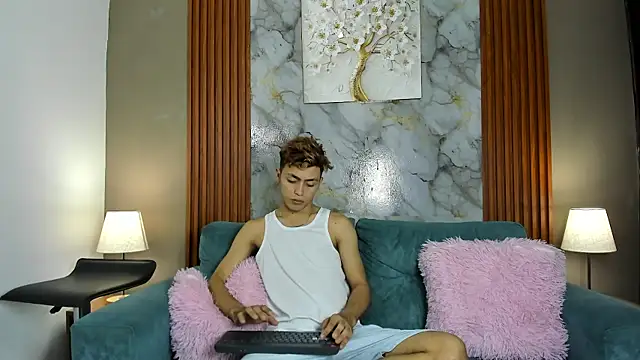 AVENGER BOYS2026 online show from 2, 3, 2026