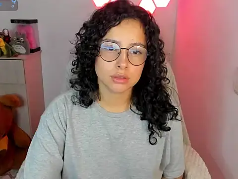 Snapshot of emillyaqua chatting on 6, 1, 2026 emillyaqua online show from 6, 1, 2026