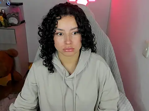 Snapshot of emillyaqua chatting on 9, 1, 2026 emillyaqua online show from 9, 1, 2026