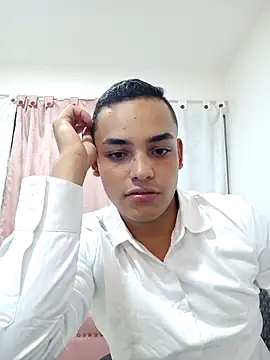 Snapshot of studentdeivy_ chatting on 17, 3, 2026 studentdeivy online show from 17, 3, 2026