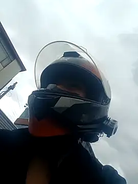 Michelle ec online show from 11, 4, 2026