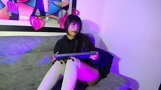 shy nanami online show from 15, 2, 2026