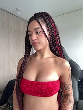 crystal dlun online show from 7, 3, 2026