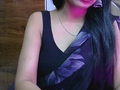Snapshot of sweet_riyaaa chatting on 9, 5, 2026 sweet riyaaa online show from 9, 5, 2026