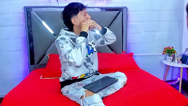 BunnyLove  online show from 23, 2, 2026